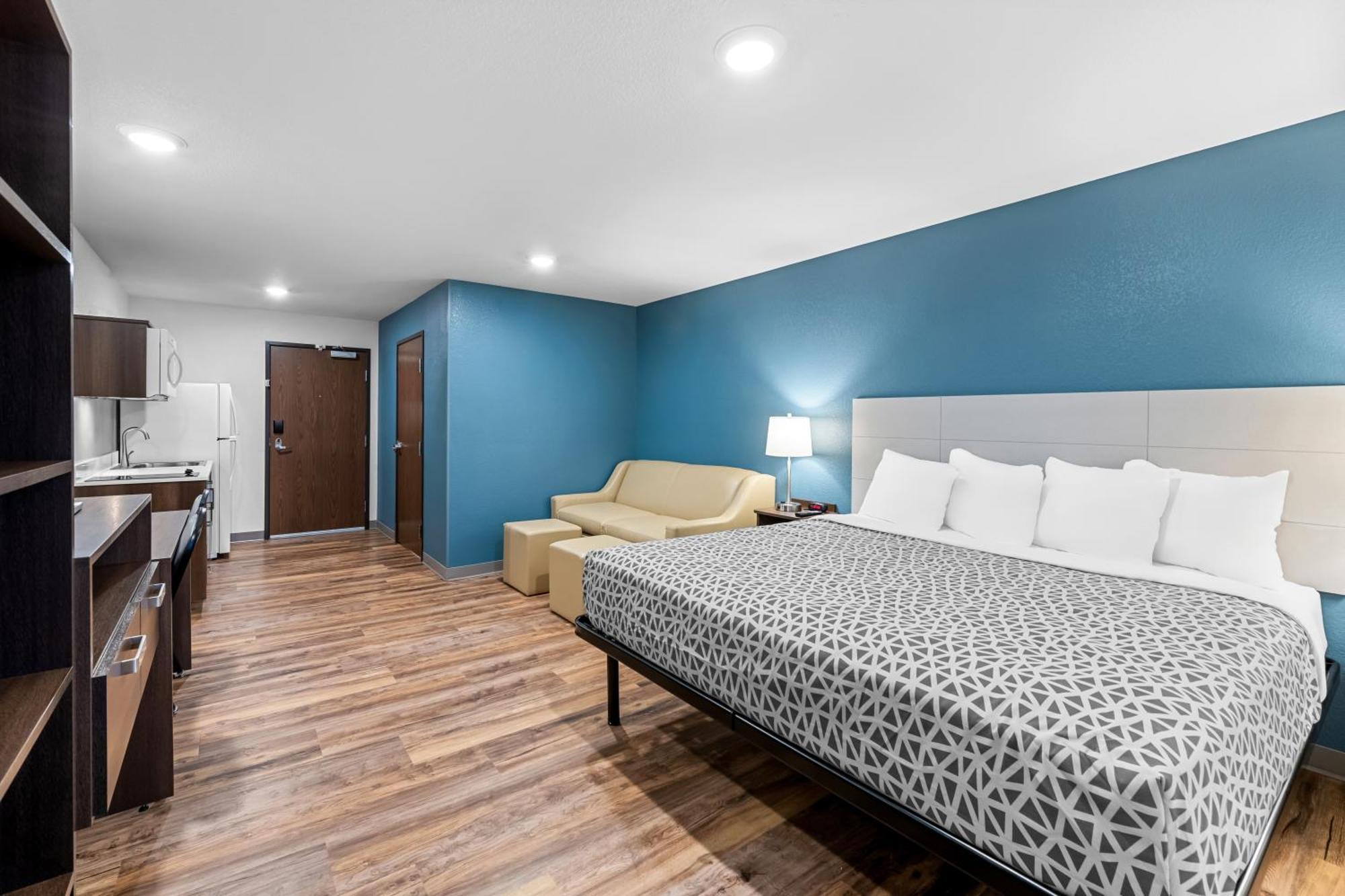 Woodspring Suites Kansas City Airport 외부 사진